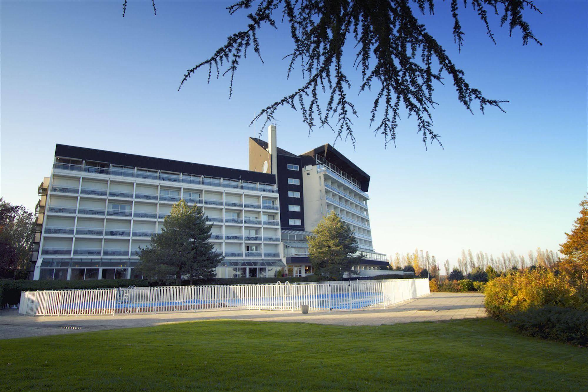 Domaine Des Dryades 4*